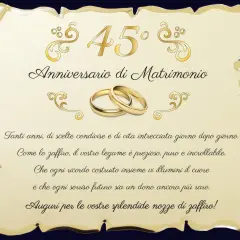 Złota ramka z napisem "45° Anniversario di Matrimonio" i obrączkami. Życzenia z okazji 45 rocznicy ślubu, zwane też "szmaragdowymi" lub "szafirowymi" godami.